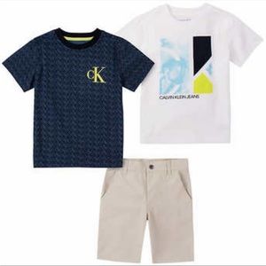 NWT. Calvin Klein boys shirt set. Size 2T